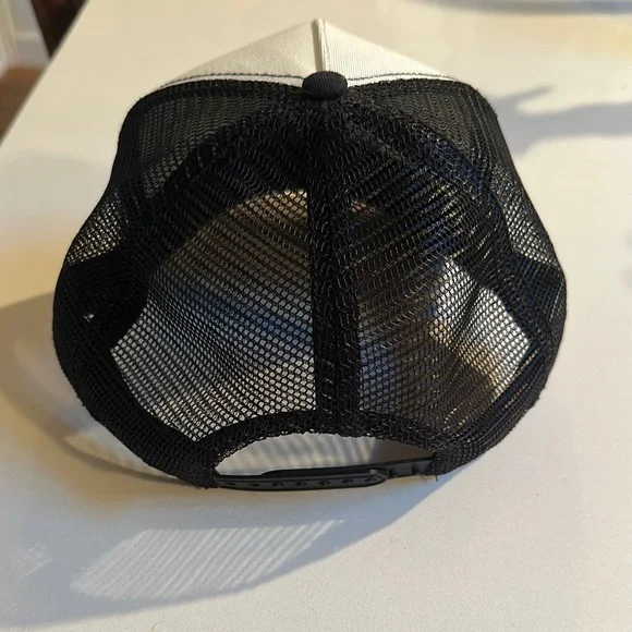 Black and White Goorin Bros’ Trucker Hat - Picture 4 of 4